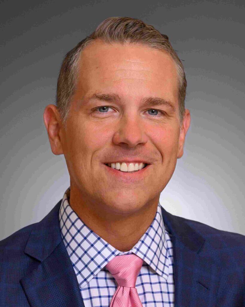 Lucian Warth, Orthopedic Surgeon at Forte Sports Medicine